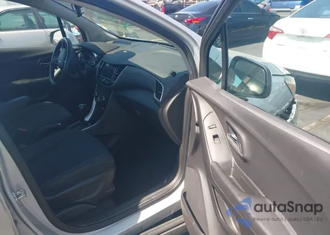 2019 Chevrolet Trax Ls from USA, damaged, VIN 3GNCJKSB3KL332144